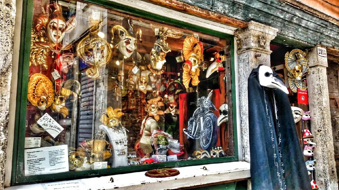 Peter Pan Maschere, Venice