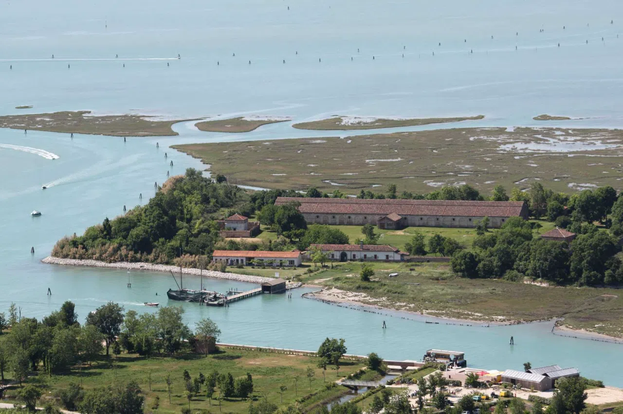How to Reach Venice's Forgotten Lagoon Islands by Vaporetto